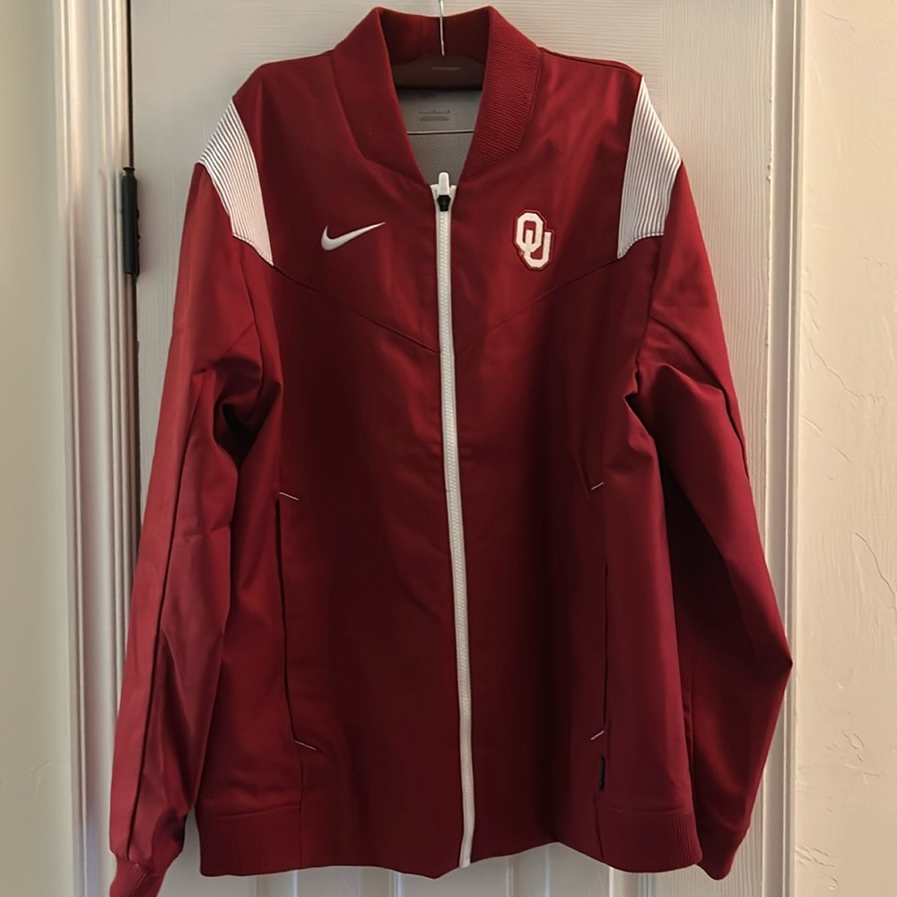 BRAND NEW OKLAHOMA SOONERS OU BOMBER JACKET - LARGE